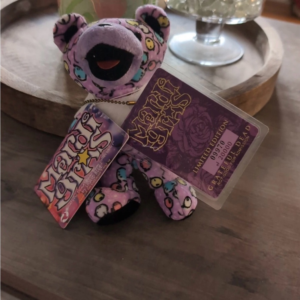 Grateful Dead “Mardi Gras” Liquid Blue beanie bear collectible (new)